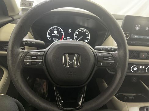 Certified 2025 Honda HR-V LX image 14