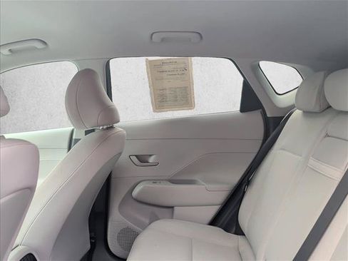 Certified 2024 Hyundai Kona SEL AWD/4WD image 20