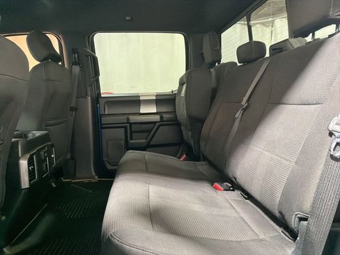 Used 2016 Ford F150 XLT w/ Equipment Group 302A Luxury image 21