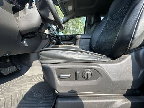 Certified 2021 Chevrolet Silverado 1500 RST AWD/4WD image 12