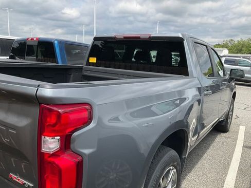 Used 2022 Chevrolet Silverado 1500 RST w/ Z71 Off-Road Package AWD/4WD image 5