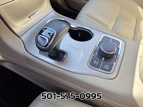 Used 2015 Jeep Grand Cherokee Limited w/ Trailer Tow Group IV AWD/4WD image 27