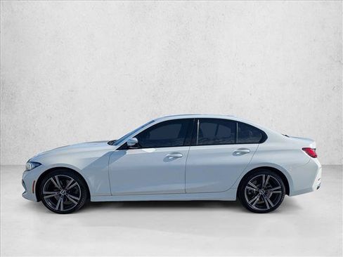 Used 2023 BMW 330i Sedan w/ Premium Package RWD image 9