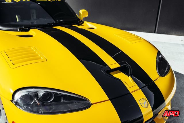 Used 2001 Dodge Viper GTS RWD image 28