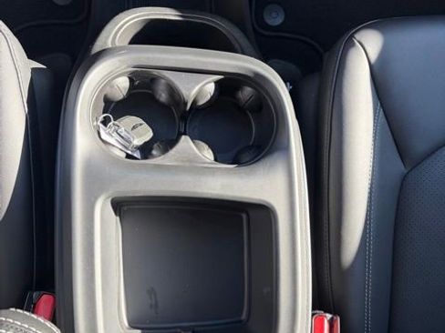 New 2026 Chrysler Pacifica Select w/ S Appearance Package image 22