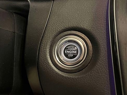 Certified 2022 Mercedes-Benz GLC 300 4MATIC image 30