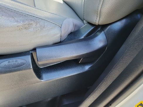 Used 2016 Toyota Tundra SR image 16