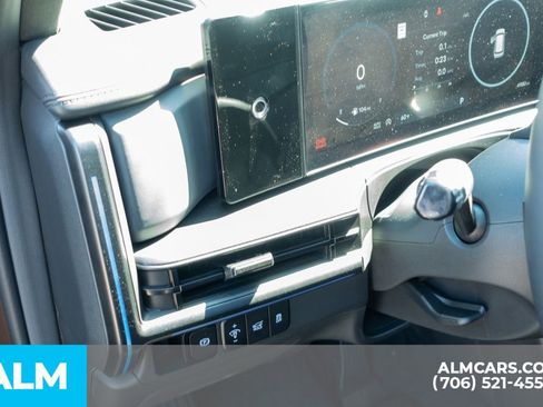 Used 2025 Hyundai Santa Fe Calligraphy image 23