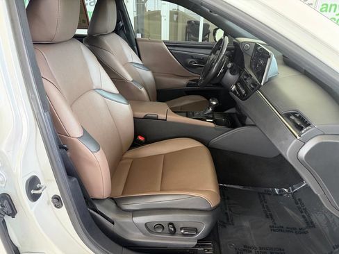 Used 2023 Lexus ES 350 w/ Premium Package FWD image 20