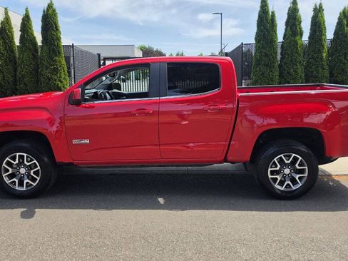 Used 2015 GMC Canyon SLE w/ All-Terrain Package AWD/4WD image 8