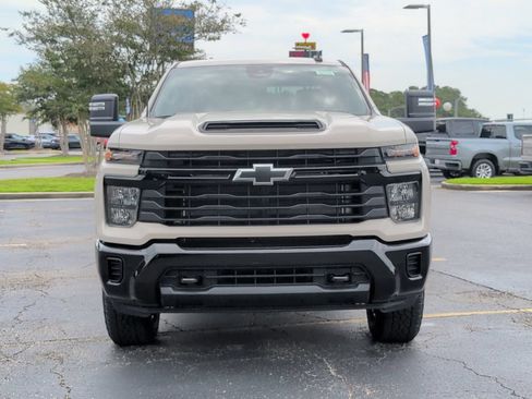 New 2026 Chevrolet Silverado 2500 Custom w/ Custom Blackout Package AWD/4WD image 10