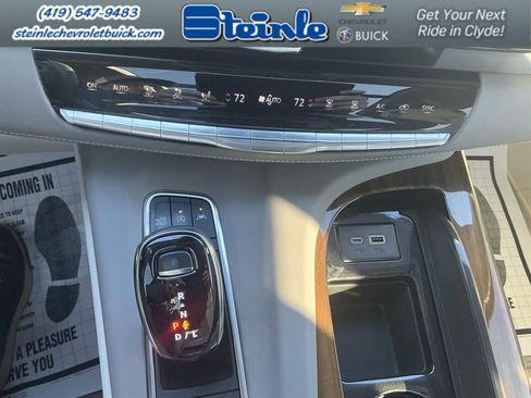 Used 2024 Cadillac Escalade Premium Luxury Platinum w/ Heavy-Duty Trailer Package image 29