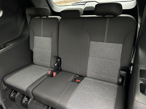 New 2026 GMC Acadia Elevation image 39