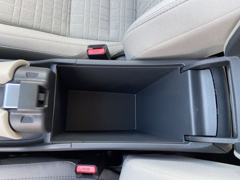 New 2027 Honda HR-V LX image 38