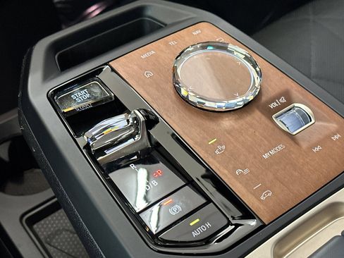 Certified 2023 BMW iX xDrive50 w/ Premium Package image 16