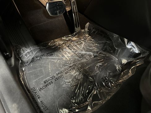 Used 2025 BMW X1 xDrive28i w/ Technology Package image 17