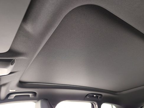 New 2025 BMW X1 xDrive28i w/ Convenience Package image 23