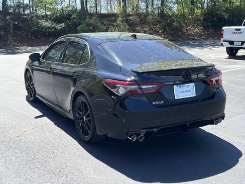 Used 2023 Toyota Camry XSE FWD image 6