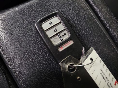 Used 2019 Honda Civic Sport image 19