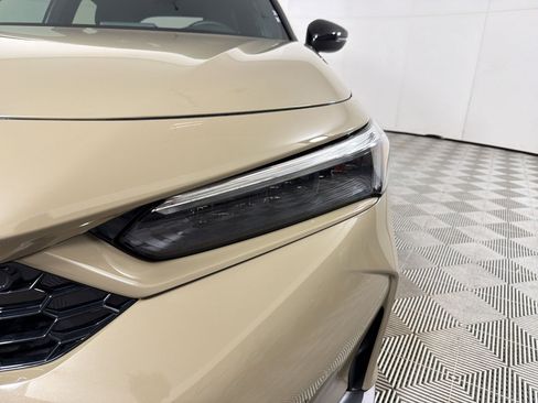 Certified 2025 Honda Civic Sport Touring image 11