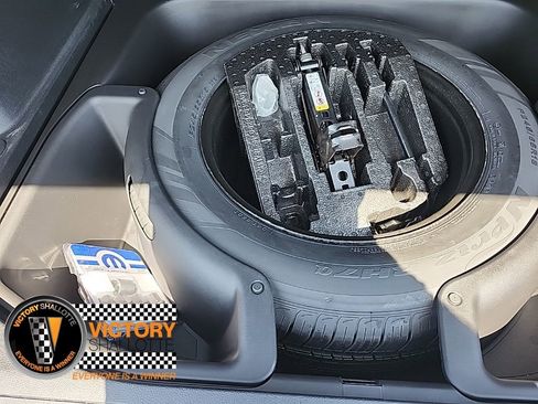 Used 2021 Jeep Grand Cherokee Limited X image 29