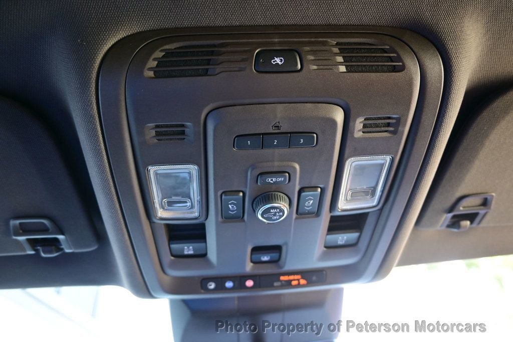 Used 2021 Cadillac Escalade Premium Luxury RWD image 42