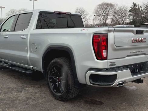 Used 2022 GMC Sierra 1500 Elevation w/ Elevation Premium Package image 4