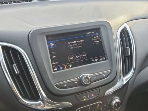 Certified 2024 Chevrolet Equinox LT w/ LPO, Floor Liner Package image 30