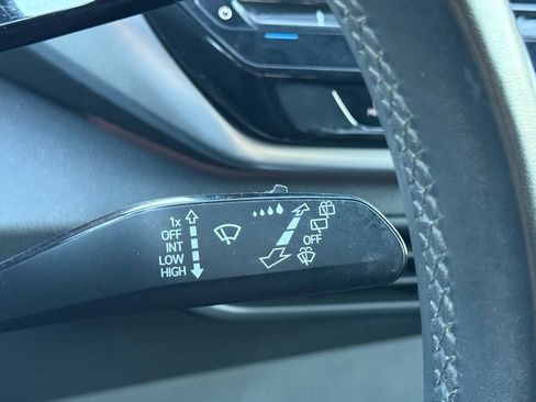 Used 2021 Volkswagen ID.4 Pro S w/ Gradient Package image 23