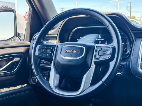 Used 2023 GMC Yukon SLT AWD/4WD image 20