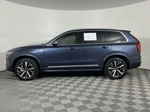 Certified 2025 Volvo XC90 B6 Core w/ Climate Package image 7