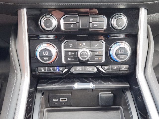 Used 2023 GMC Yukon XL Denali AWD/4WD image 19