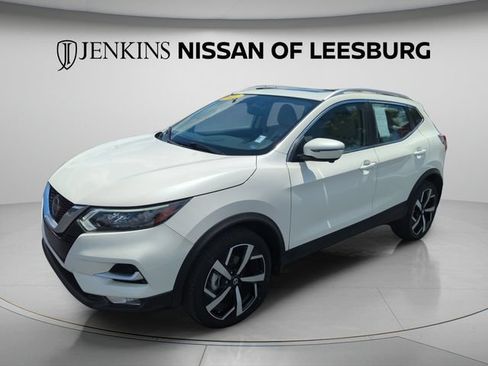 Certified 2021 Nissan Rogue Sport SL w/ Premium Package FWD image 10