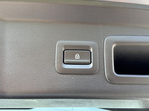 Used 2023 MAZDA CX-30 AWD 2.5 S w/ Preferred Package image 33