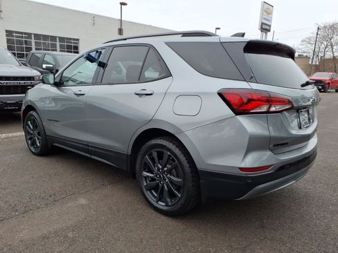 Used 2024 Chevrolet Equinox RS image 5