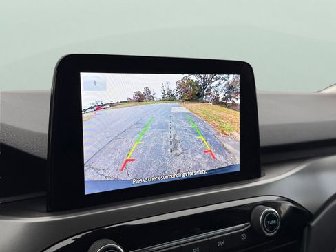 Used 2024 Ford Escape Active image 9