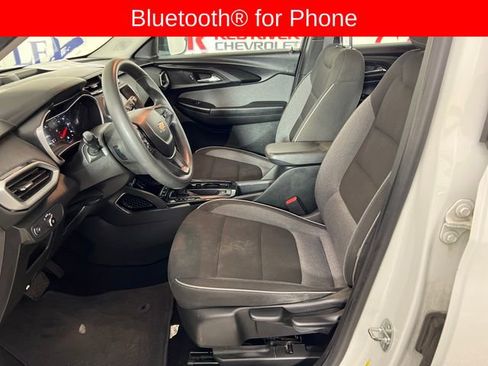 Used 2023 Chevrolet TrailBlazer LS image 10