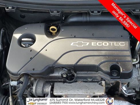 Used 2016 Chevrolet Cruze LT w/ Convenience Package FWD image 28