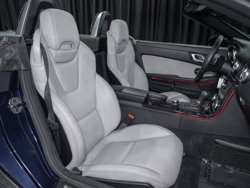 Certified 2015 Mercedes-Benz SLK 250 image 12