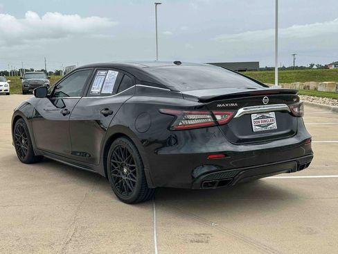 Used 2020 Nissan Maxima SR w/ Sport Mat Group FWD image 5