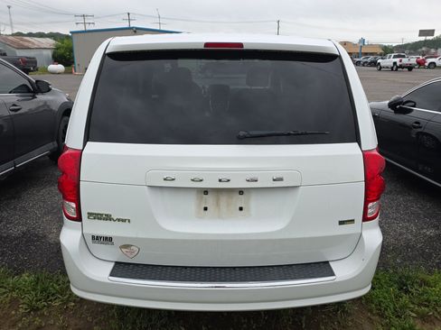 Used 2014 Dodge Grand Caravan SE w/ Quick Order Package 29E SE FWD image 5
