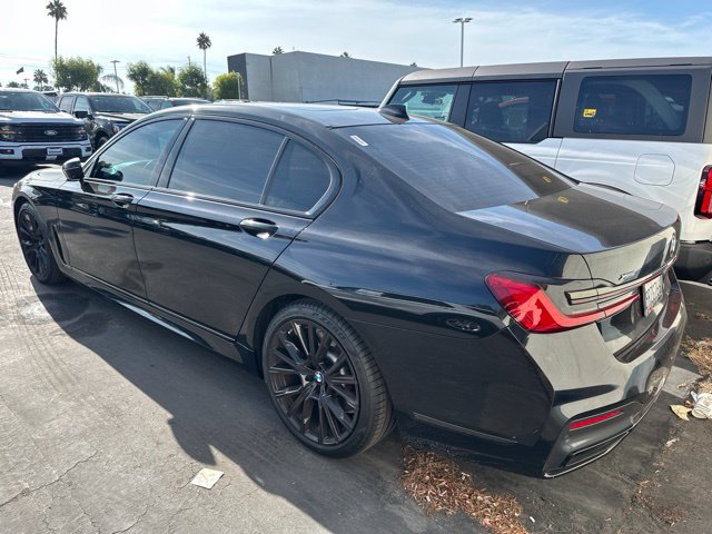 Used 2022 BMW 750i xDrive w/ Executive Package AWD/4WD image 2