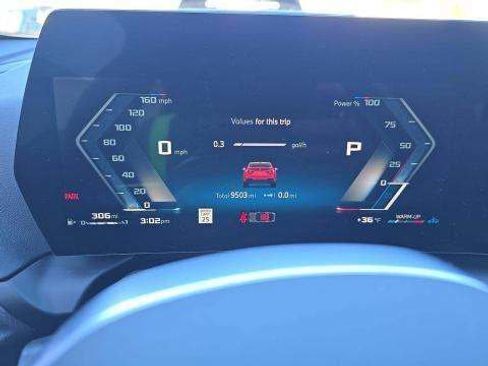 Used 2025 BMW M235i xDrive w/ Premium Package image 5