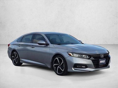 Used 2019 Honda Accord Sport image 3