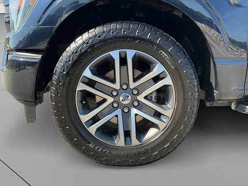 Used 2023 Ford F150 XL w/ STX Appearance Package RWD image 9