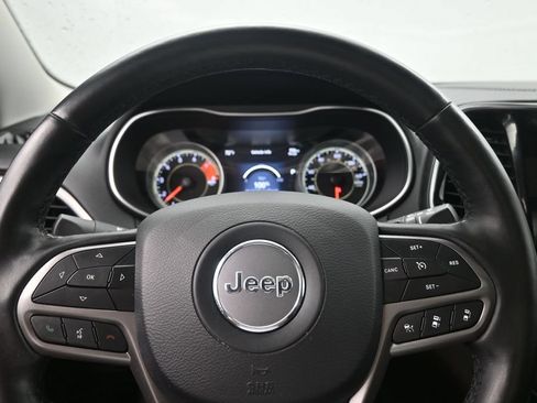 Used 2021 Jeep Cherokee Limited AWD/4WD image 12