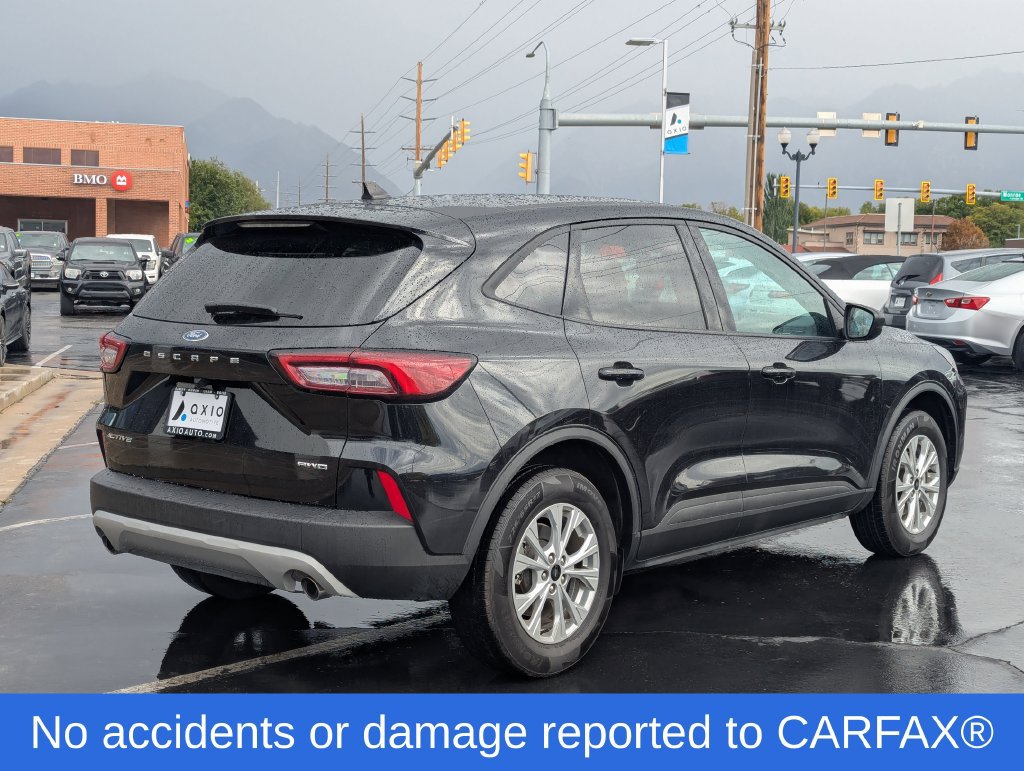 Used 2025 Ford Escape Active AWD/4WD image 4