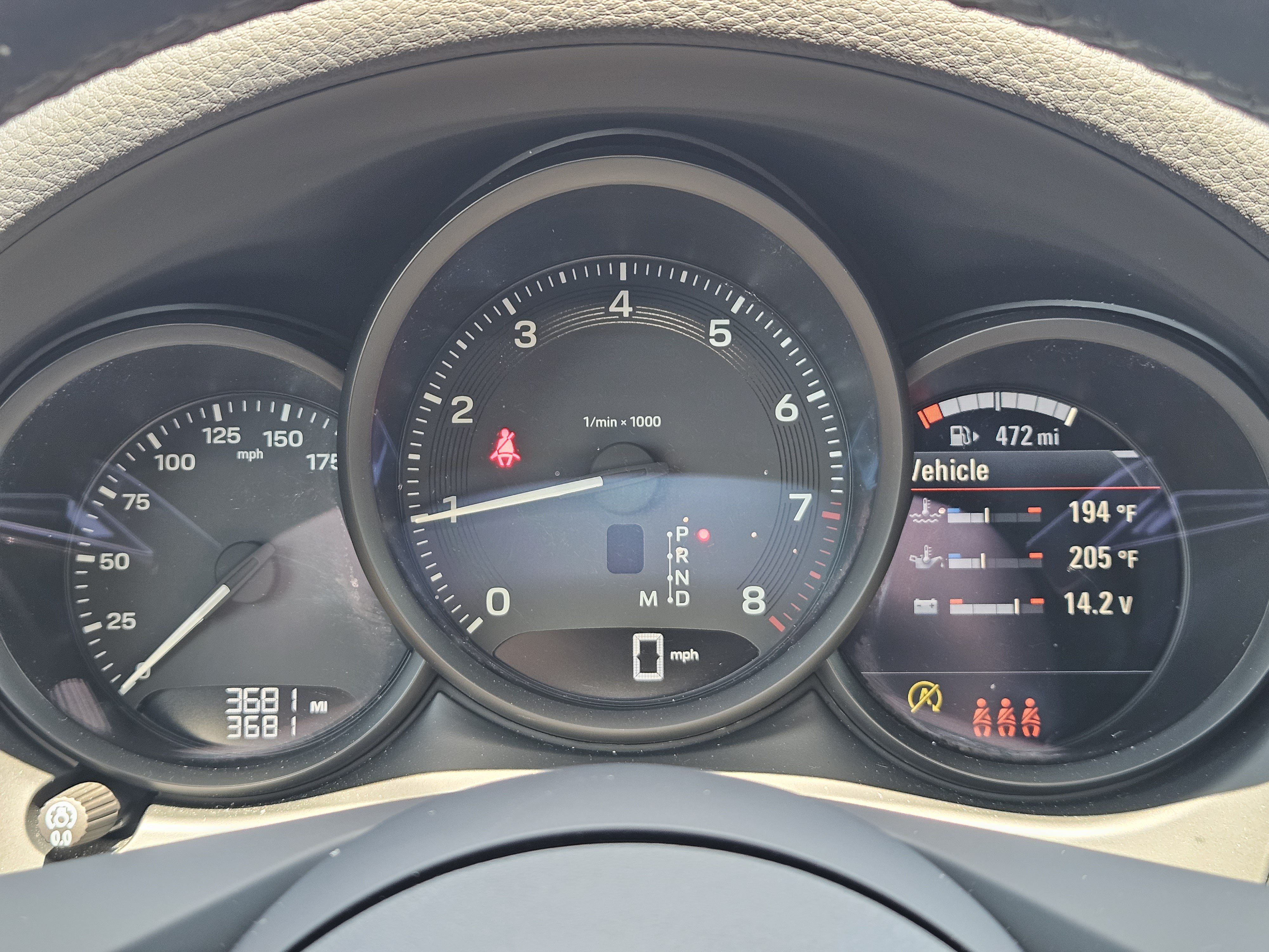 Certified 2026 Porsche Macan AWD/4WD image 16
