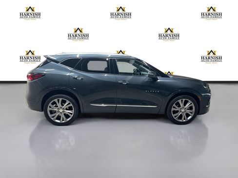 Used 2019 Chevrolet Blazer Premier w/ Sun and Wheels Package AWD/4WD image 4