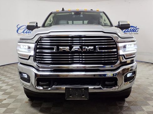 Used 2022 RAM 2500 Laramie image 3